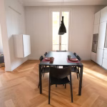 Apartamento en alquiler de Calle Girona 2 - 2 habitaciones, Barcelona