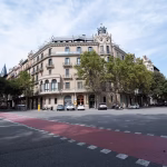 Apartamento en alquiler de Calle Girona 2 - 3 habitaciones, Barcelona